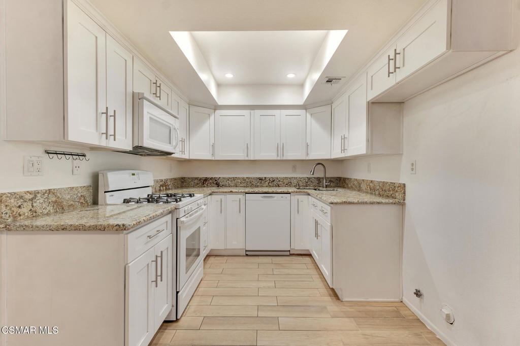 Meadow Ridge Condos-819 - 819 - Residential Lease