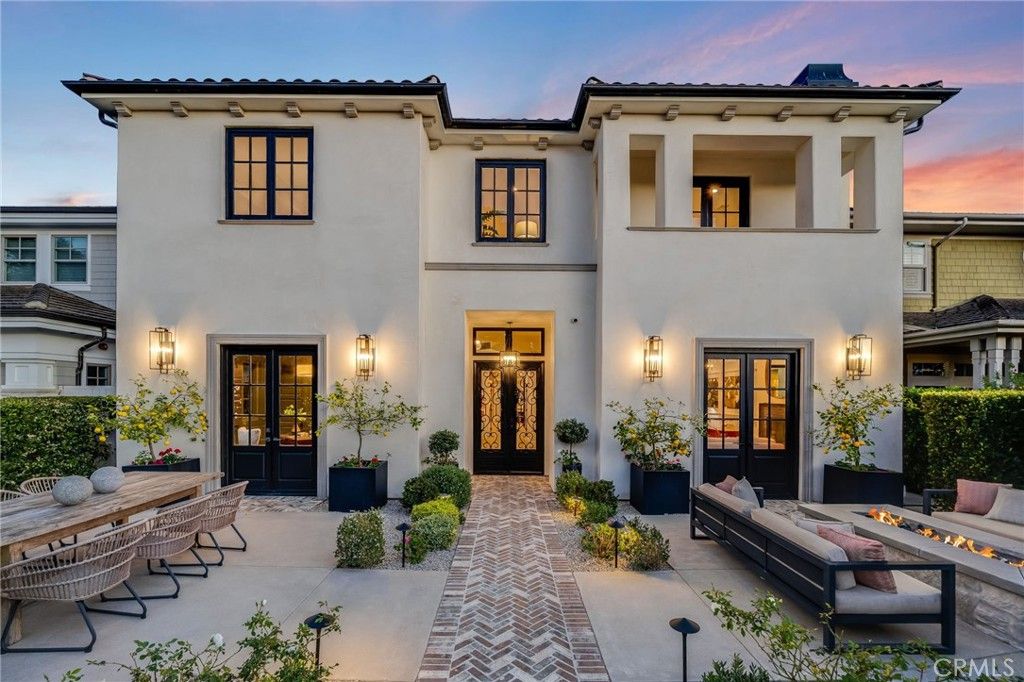 Photo of 526 Riverside Avenue, Newport Beach, CA 92663 (MLS # NP26029666)