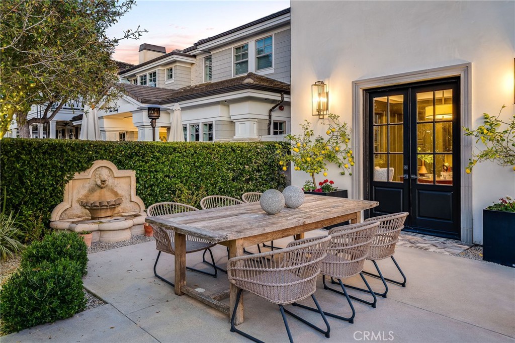 526 Riverside Avenue