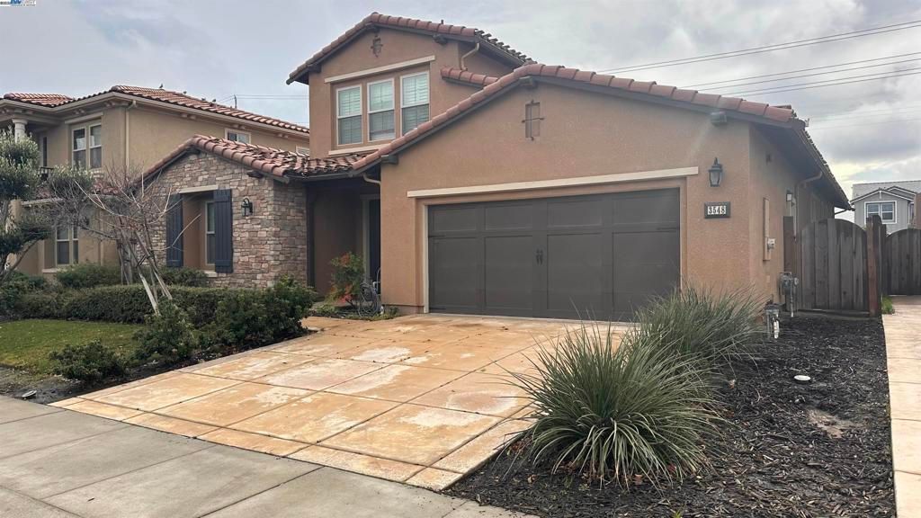 Photo of 3548 Rapallo Way, Manteca, CA 95337 (MLS # 41119980)