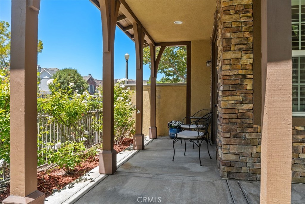 12 Globe Lane, Ladera Ranch CA 92694 - Photo 6