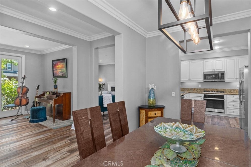 12 Globe Lane, Ladera Ranch CA 92694 - Photo 16