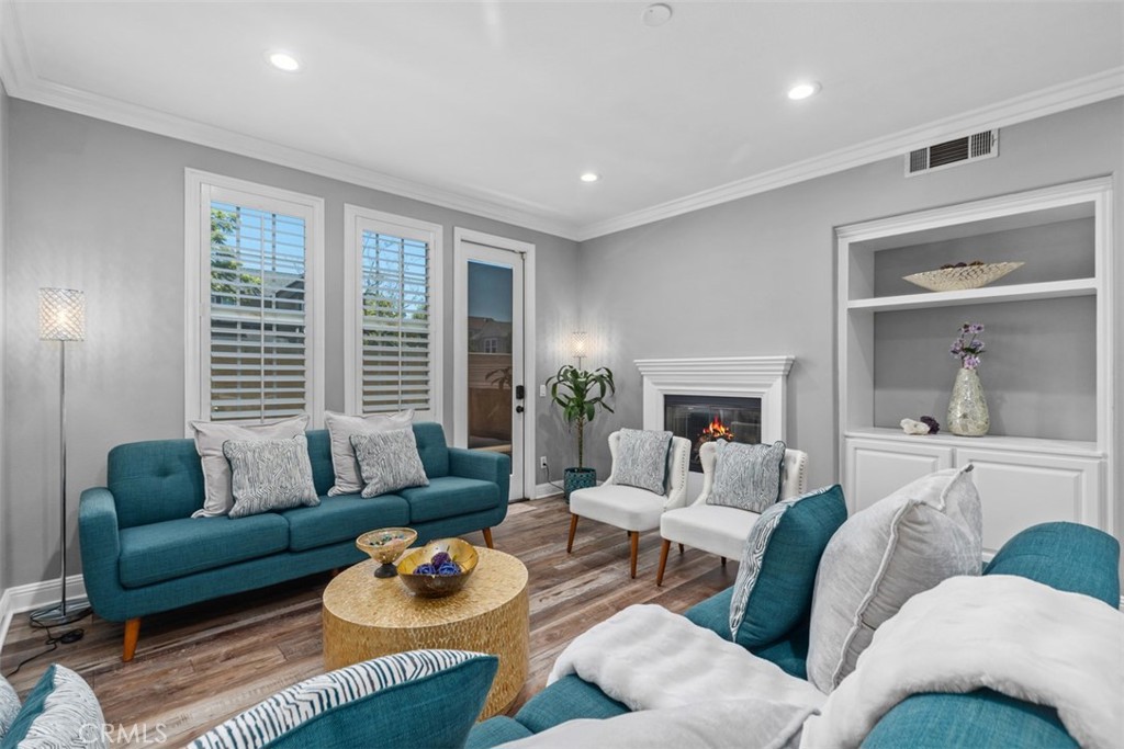 12 Globe Lane, Ladera Ranch CA 92694 - Photo 9