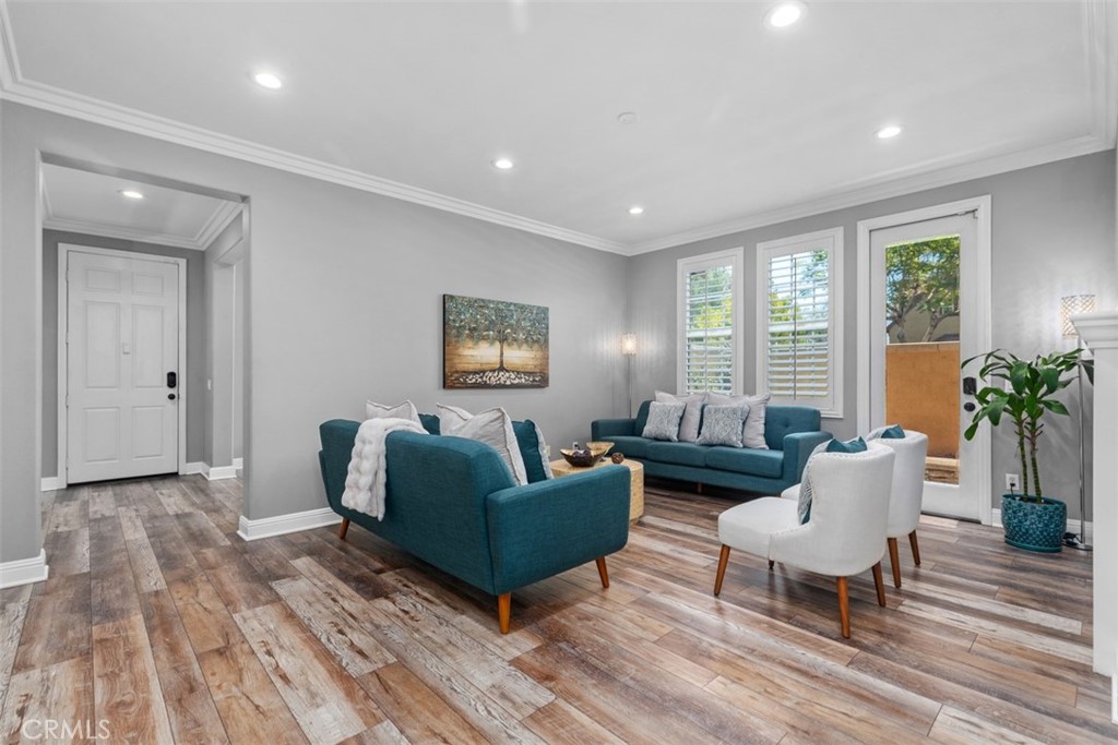 12 Globe Lane, Ladera Ranch CA 92694 - Photo 8