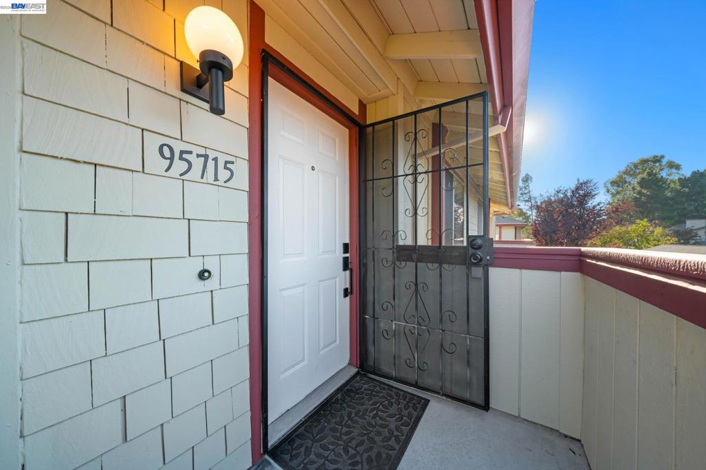 957 Cheryl Ann Cir 15
