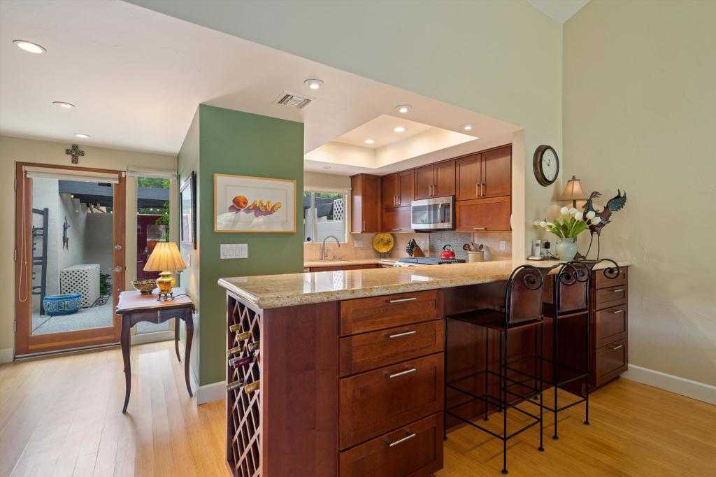 LQCC Villas of LQ - Residential