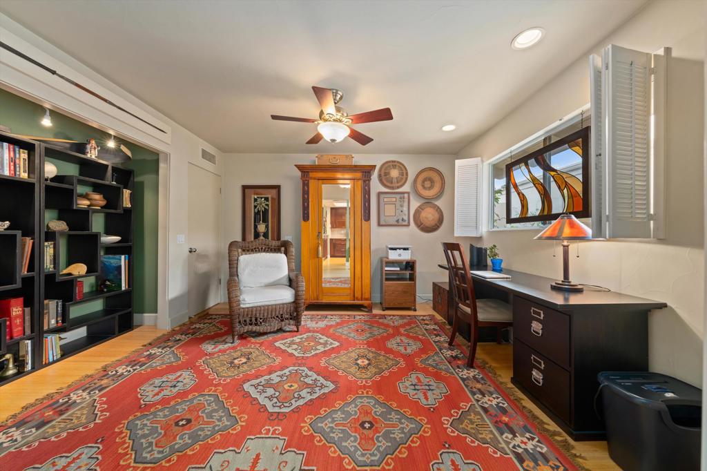 LQCC Villas of LQ - Residential