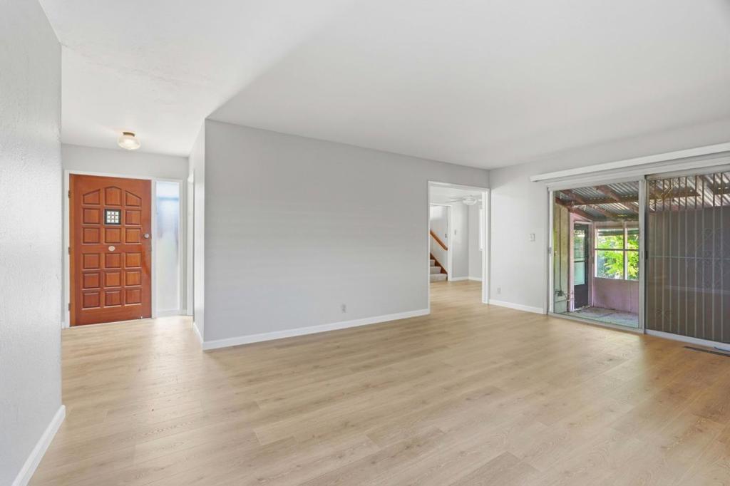 725 Santa Rita Street