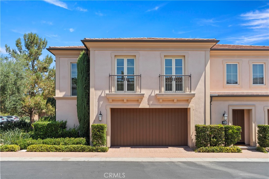 Imagine walking into a space that feels instantly warm and welcoming. With 3 bedrooms and 2.5 bathrooms, this gem offers plenty of room for family life, entertaining, or just spreading out and enjoying your personal sanctuary. The open floor plan is perfect for those who love a modern, connected living experience.
Outside, the backyard is like your personal retreat—perfect for barbecues, morning coffee, or just soaking up some California sunshine. The landscaping is low-maintenance but high on style.
It is just minutes away from top-rated schools.
