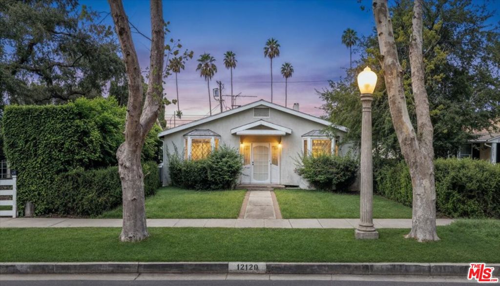 Prime Studio City in the Silver Triangle, South of Ventura Blvd- 3 bed, 2 bath,1991 sq ft home with large eat in kitchen with custom counters a combined Sub Zero refrigerator and freezer, a 4 burner Thermador range and Whirlpool washer and dryer. Large living room with formal dining, and wide hallway to bedrooms. Primary bedroom is located at the back of the home and has huge walk -in closet and bathroom with 3 sinks and a jetted tub ensuite. Central air and heat, quiet tree-lined street and 3 car parking including a two car garage off the alley at the back of the property. Needs updating. Just a few feet away from dining and shopping on Ventura Blvd and a block from the Sunday Farmers Market. Easy access to Sunset Blvd and Hollywood via Laurel Canyon.