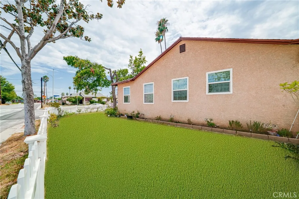 Hacienda Heights, California 91745, United States, 3 Bedrooms Bedrooms, ,2 BathroomsBathrooms,Residential,Pending,199635