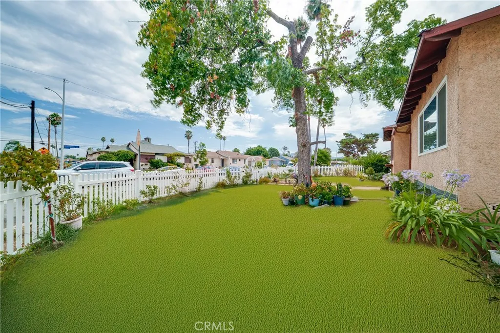 Hacienda Heights, California 91745, United States, 3 Bedrooms Bedrooms, ,2 BathroomsBathrooms,Residential,Pending,199635