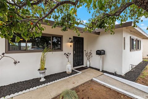 Photo of 5302 Lehrer Drive, San Diego, CA 92117 (MLS # SW25232216)