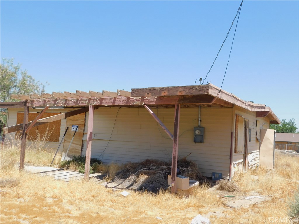 25372 Jade Road