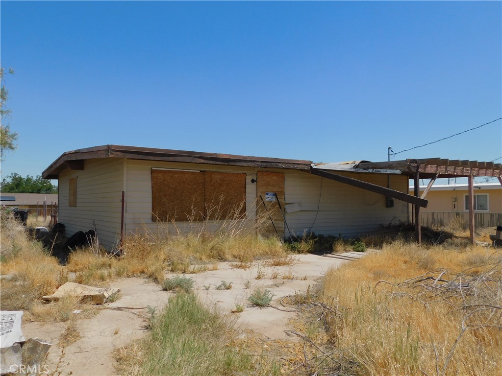 25372 Jade Road