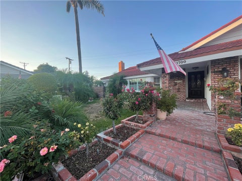 Photo of 11700 Clearglen AVE, Whittier, CA 90604 (MLS # DW26218160)
