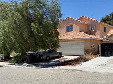 Photo of 5539 Tamarack LN, Palmdale, CA 93552 (MLS # SR26144946)