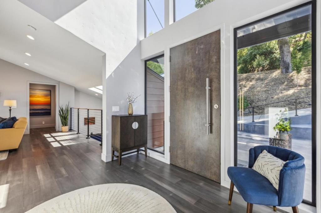 205 Wooded View Drive
