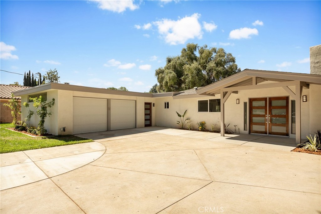 30777 E Sunset Drive S