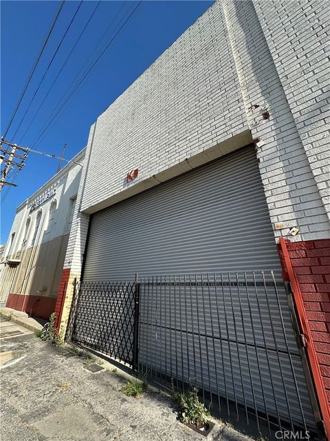 Photo of 2715 E 12th St, Los Angeles, CA 90023 (MLS # CV26055265)