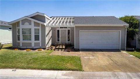 Photo of 20000 Northcliff DR #165, Canyon Country, CA 91351 (MLS # SR26141617)