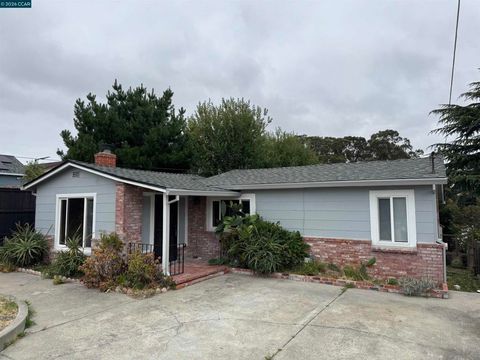 Photo of 742 La Paloma Rd Rd, El Sobrante, CA 94803 (MLS # 41139794)