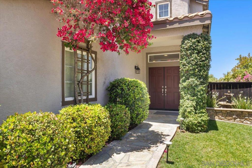 2402 Bear Rock Glen