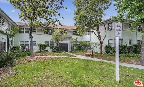 Photo of 5805 Bowcroft Street #4, Los Angeles, CA 90016 (MLS # 26985871)