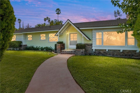 Photo of 1151 W Crescent AVE, Redlands, CA 92373 (MLS # IG26181315)