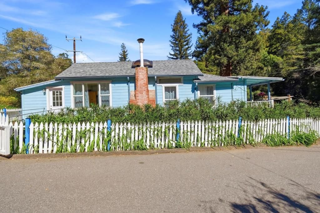 Photo of 71 Woodmill Lane, Felton, CA 95018 (MLS # ML82038703)