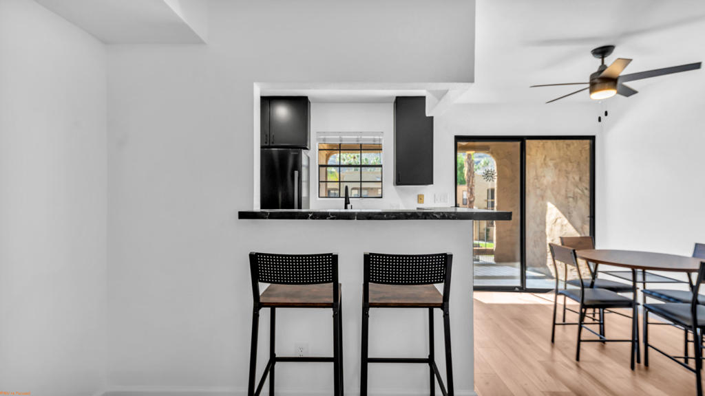 5300 E Waverly Drive J14