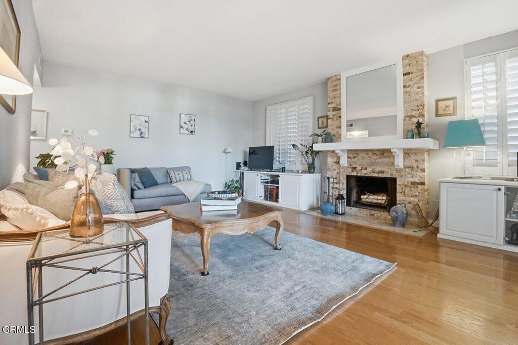 10327 Missouri Avenue 102, Los Angeles CA 90025