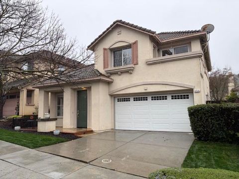 Photo of 1714 Via Cortina, San Jose, CA 95120 (MLS # ML82035038)