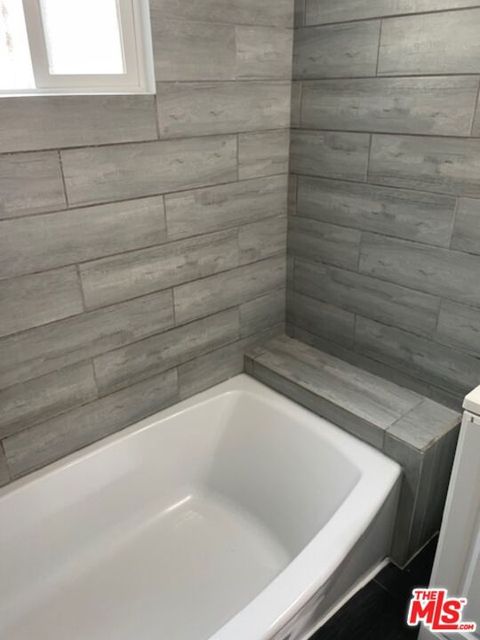 Tiny photo for 945 W 75th Street, Los Angeles, CA 90044 (MLS # 25498935)