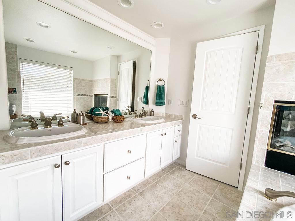 Encinitas - Residential Lease