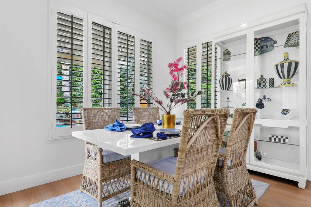 Indian Wells, California 92210, United States, 4 Bedrooms Bedrooms, ,3 BathroomsBathrooms,Residential,Pending,197412