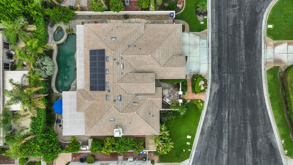 Indian Wells, California 92210, United States, 4 Bedrooms Bedrooms, ,3 BathroomsBathrooms,Residential,Pending,197412