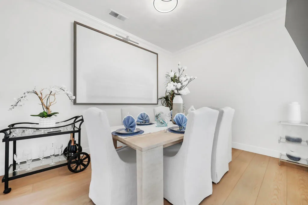 Indian Wells, California 92210, United States, 4 Bedrooms Bedrooms, ,3 BathroomsBathrooms,Residential,Pending,197412