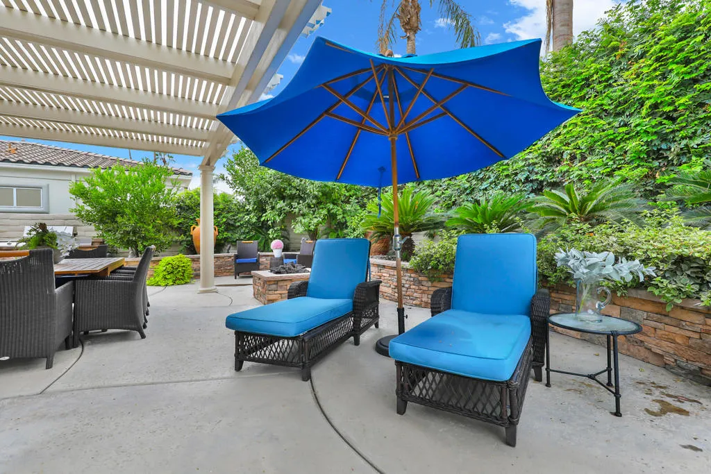 Indian Wells, California 92210, United States, 4 Bedrooms Bedrooms, ,3 BathroomsBathrooms,Residential,Pending,197412