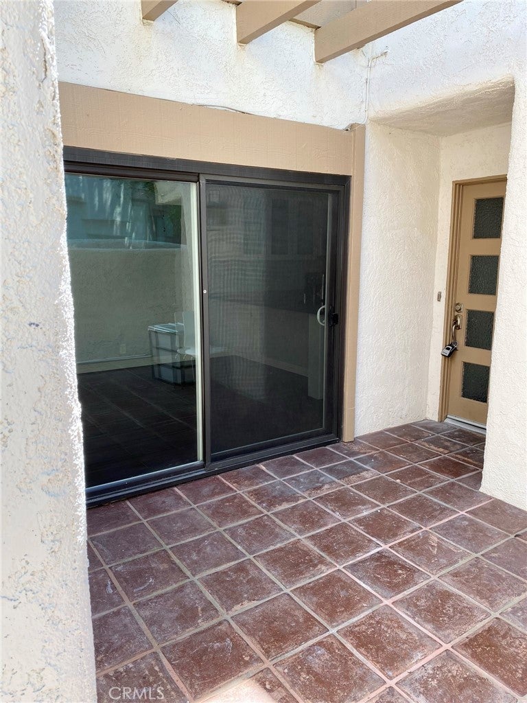21 Seaview Dr. S