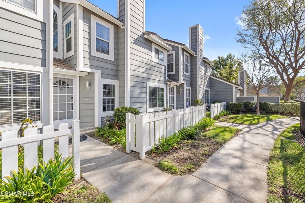 Photo of 365 Jeremiah Drive #C, Simi Valley, CA 93065 (MLS # 225005828)