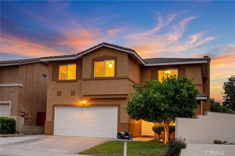 Photo of 15689 Swan Rd RD, Fontana, CA 92337 (MLS # SW26134138)