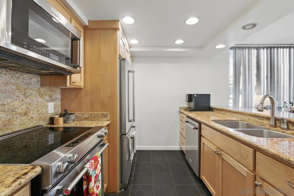 3635 7th Avenue 2D