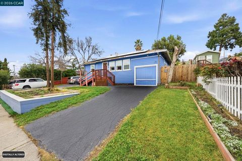 Photo of 1925 1925 Solano way Way, Concord, CA 94520 (MLS # 41125649)