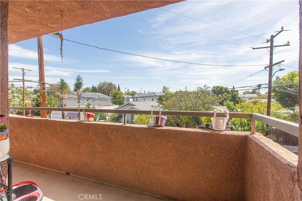 2507 E 15th Street 214