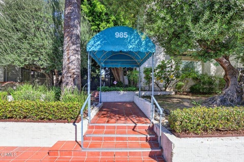 Photo of 985 E California Boulevard #308, Pasadena, CA 91106 (MLS # P1-29315)