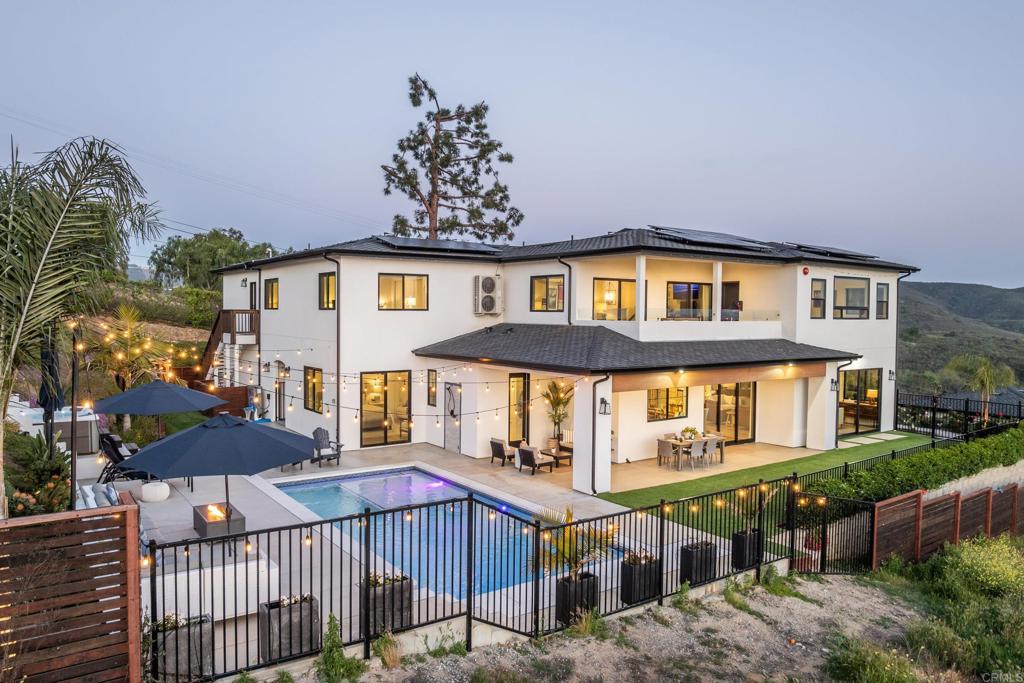 1100 Starview Drive