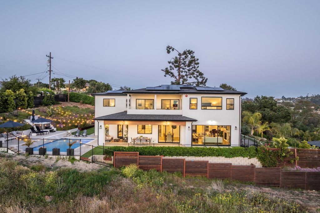1100 Starview Drive