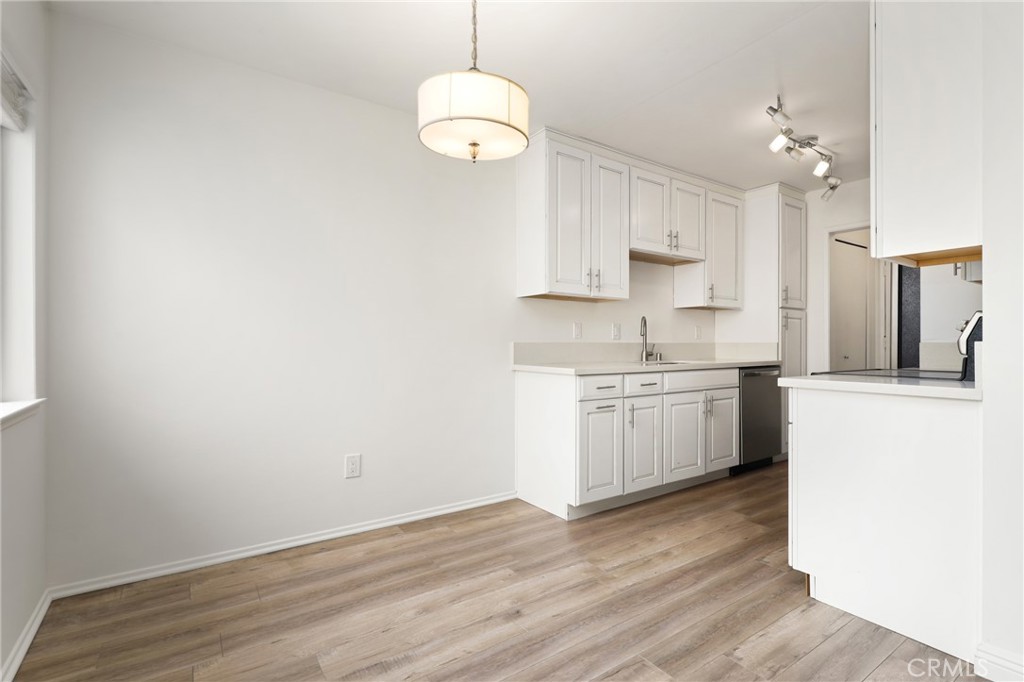 12200 Montecito Road D301