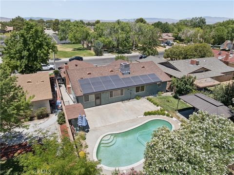 Photo of 44830 Lorimer AVE, Lancaster, CA 93534 (MLS # SR26149406)